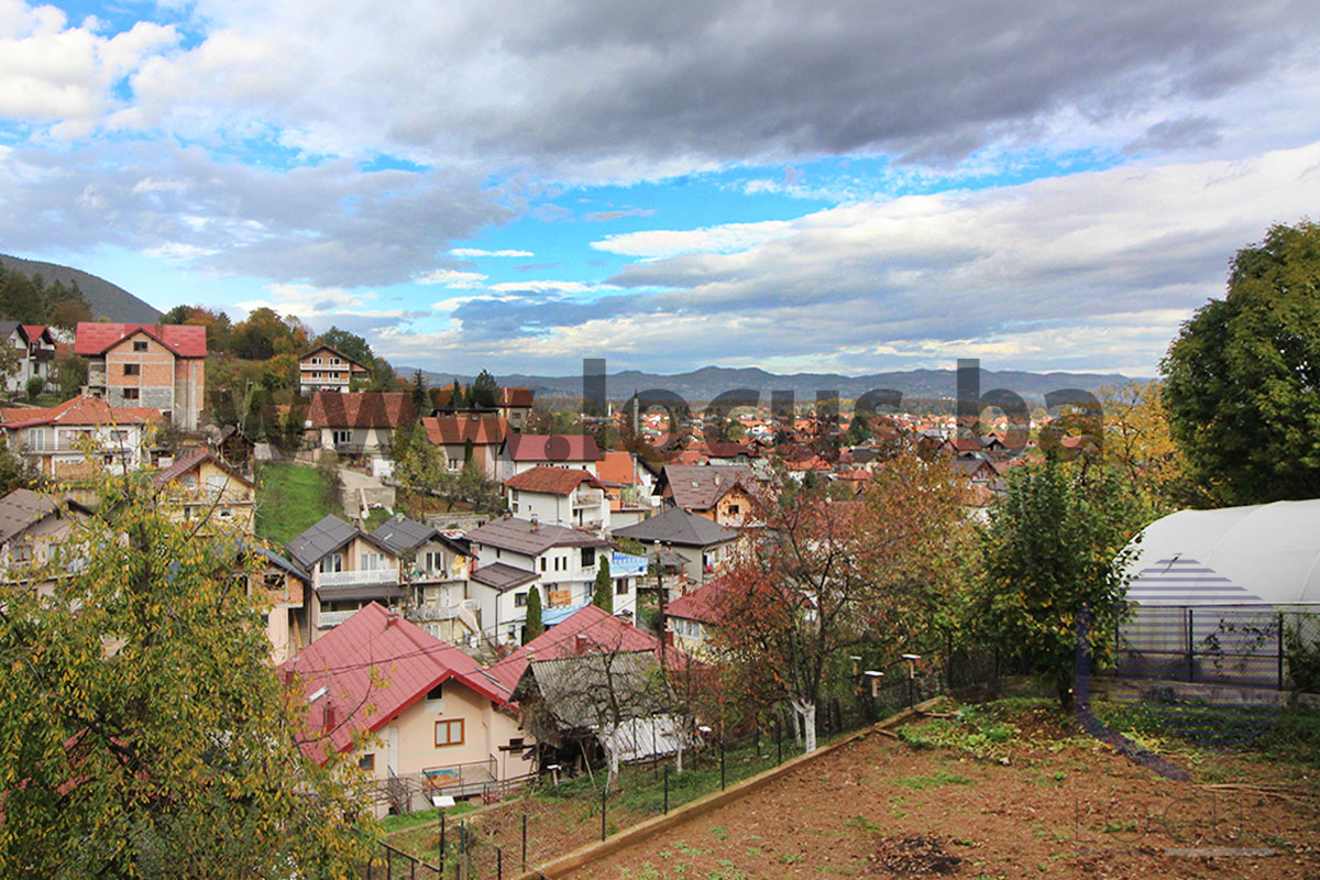 12 Pogled.jpg